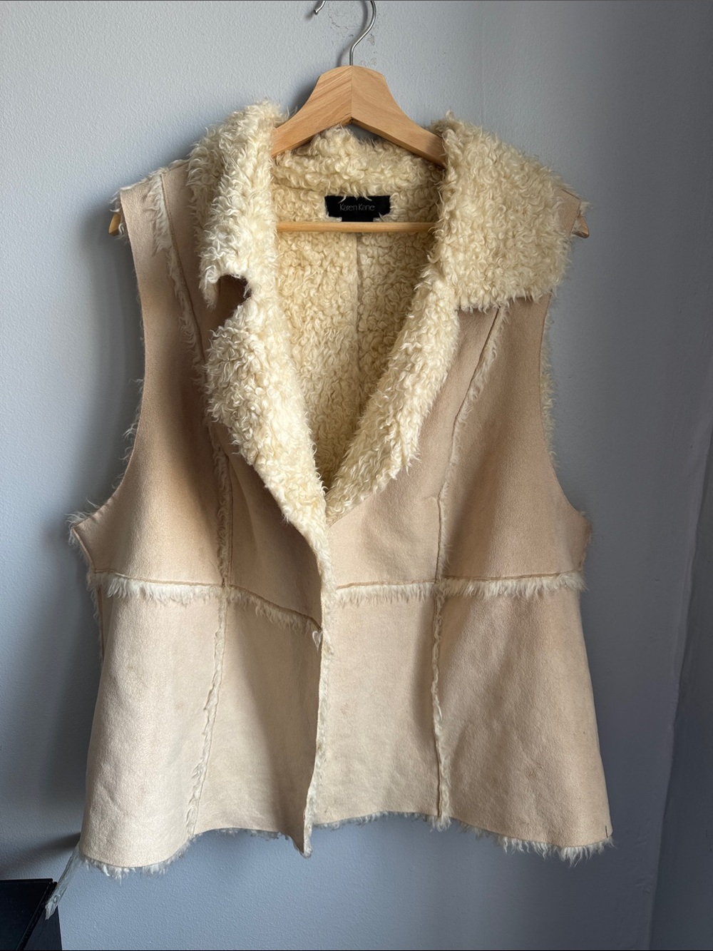 Vintage Karen Kane Cream Faux Shearling-Lined Suede Vest
